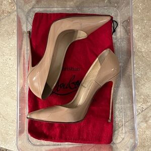 Christian Louboutin So Kate Nude Patent Pumps size 41